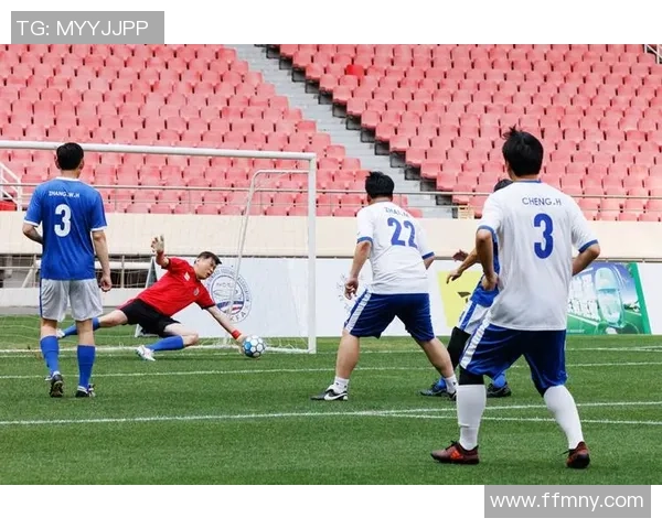 伤愈归队的足球明星们重返赛场展现风采和实力的精彩时刻 伤愈归队的足球明星们重返赛场展现风采和实力的精彩时刻